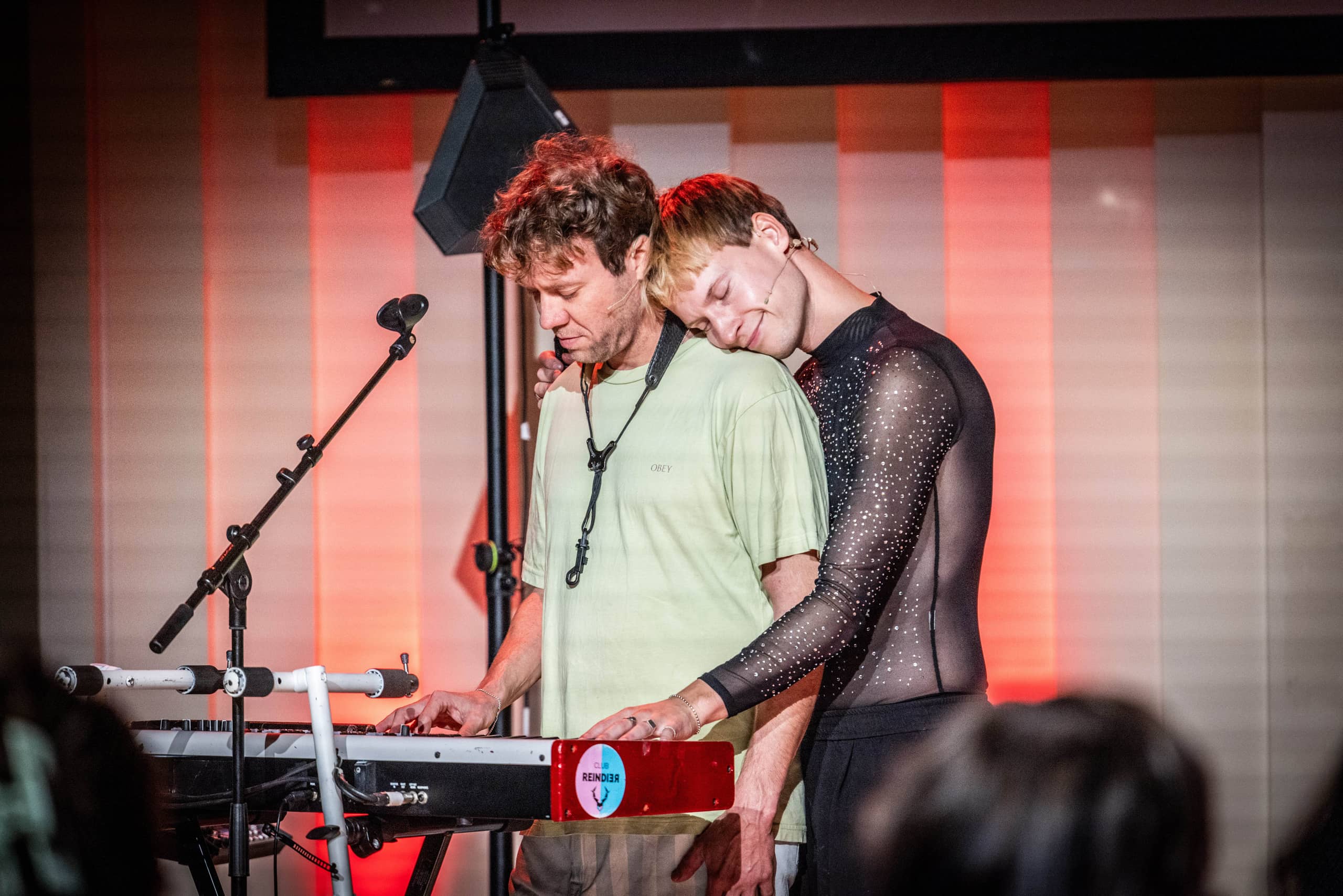 voorstelling van Metgezwel