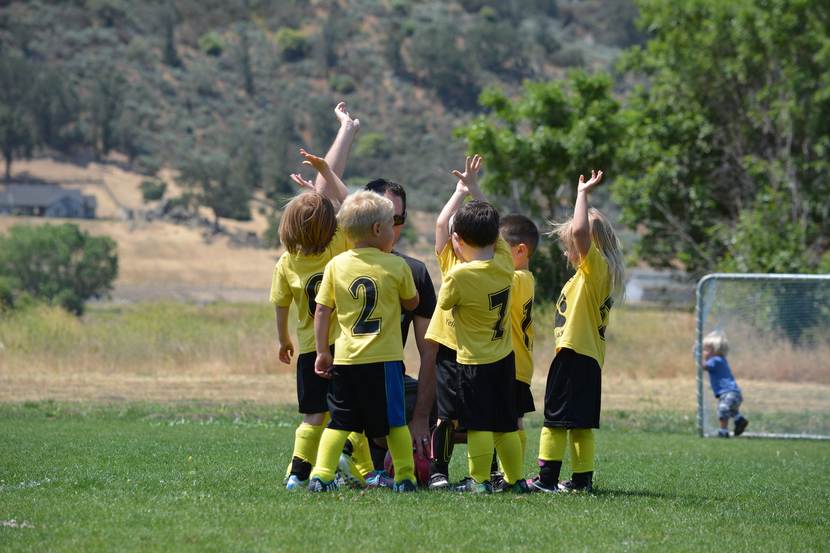 kinderen die sporten